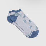 ankle socks that give books