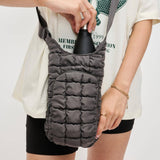 let it flow - quilted puffer water bottle crossbody