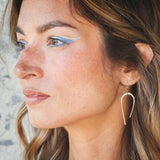 arco arch swooping line earrings